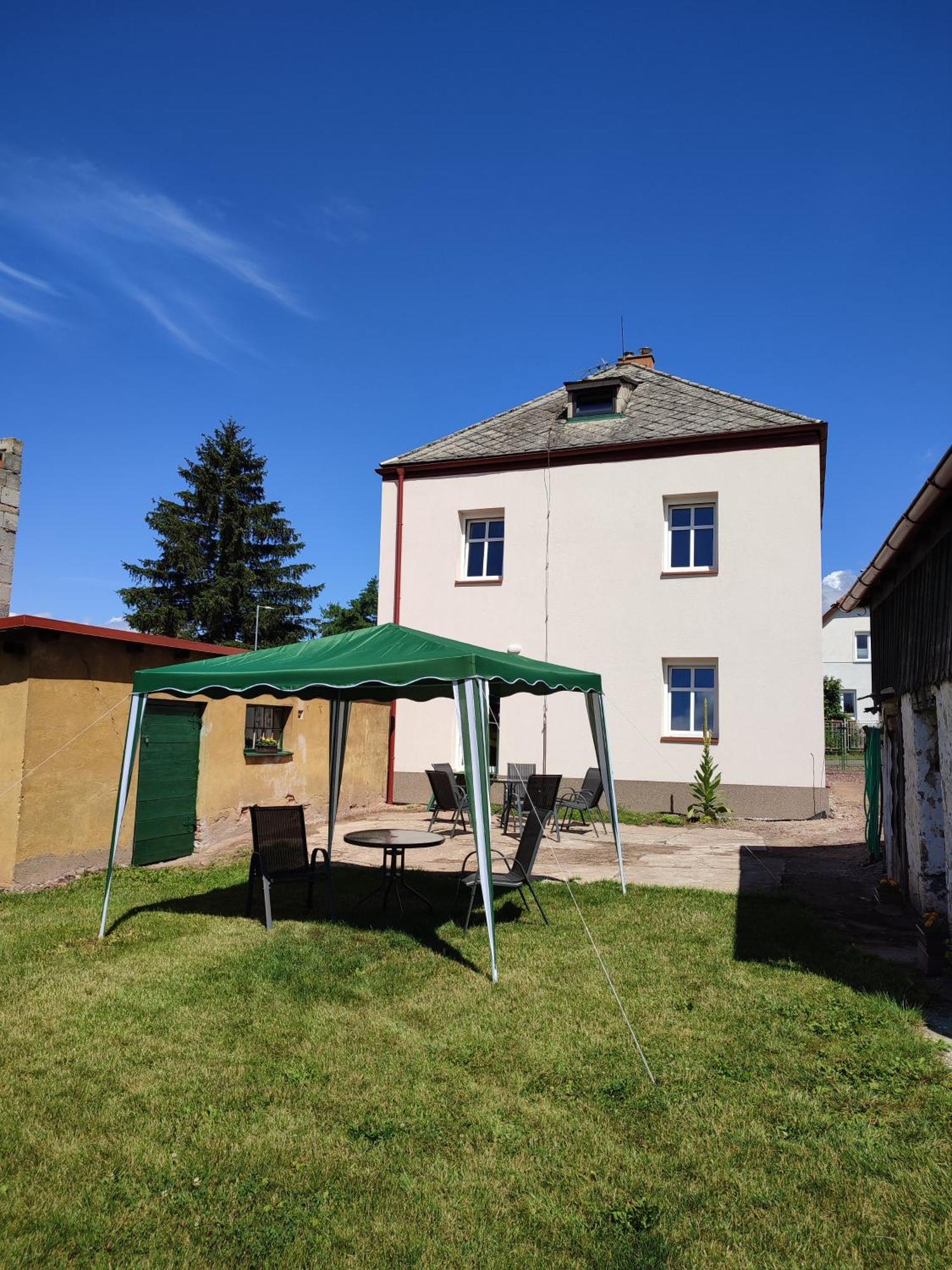 Apartmany Hvezdecka Broumov Exterior photo